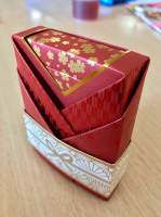 Hana Signature Gold (poker deck)