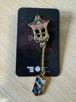 Lantern + Charm (pin badge)
