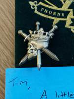 Thorns (pin badge)